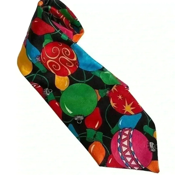 Christmas Tie - Picture 1 of 6